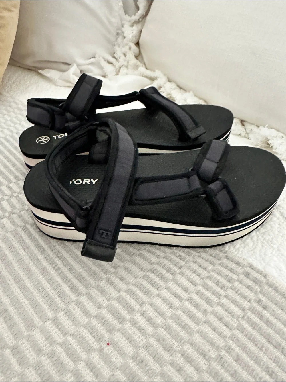 Tory Burch Sport Strappy Sandal Perfect Navy/Perfect Black Style 82954